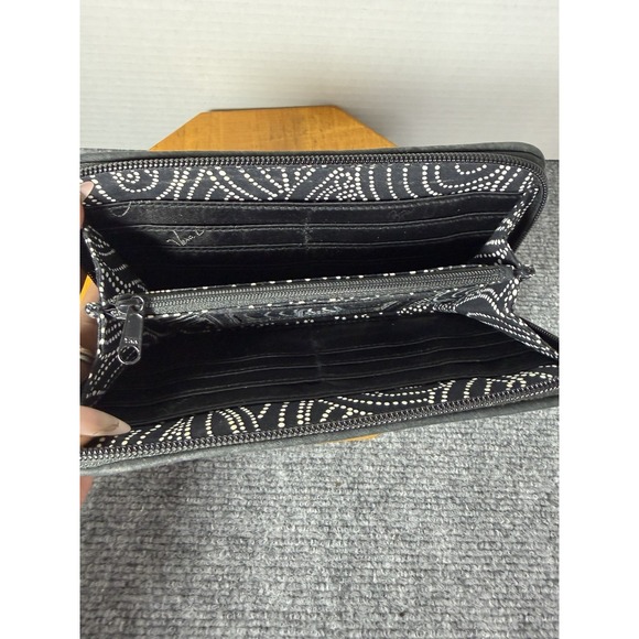 Vera Bradley Turnlock Wallet Black Pink Damask Floral‎ Print Retired - Picture 5 of 8